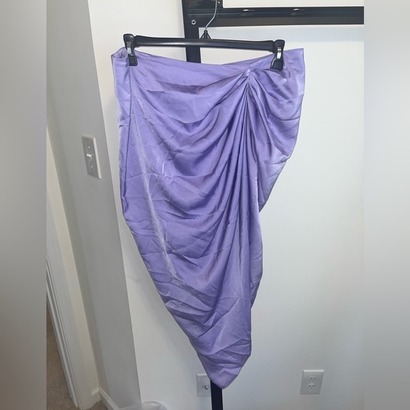 Purple Satin like Skirt - Picture 2 of 4